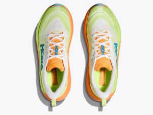 hoka1107001-2.jpg