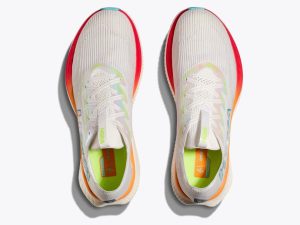 hoka1107008-2.jpg