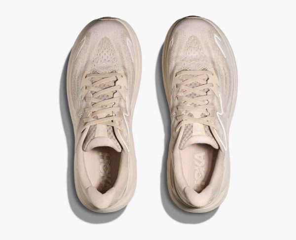 Hoka Everyday Running Clifton 10 oatmeal oat milk