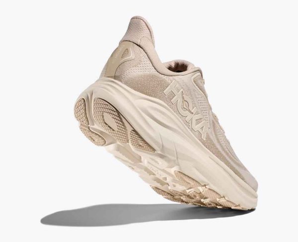 Hoka Everyday Running Clifton 10 oatmeal oat milk